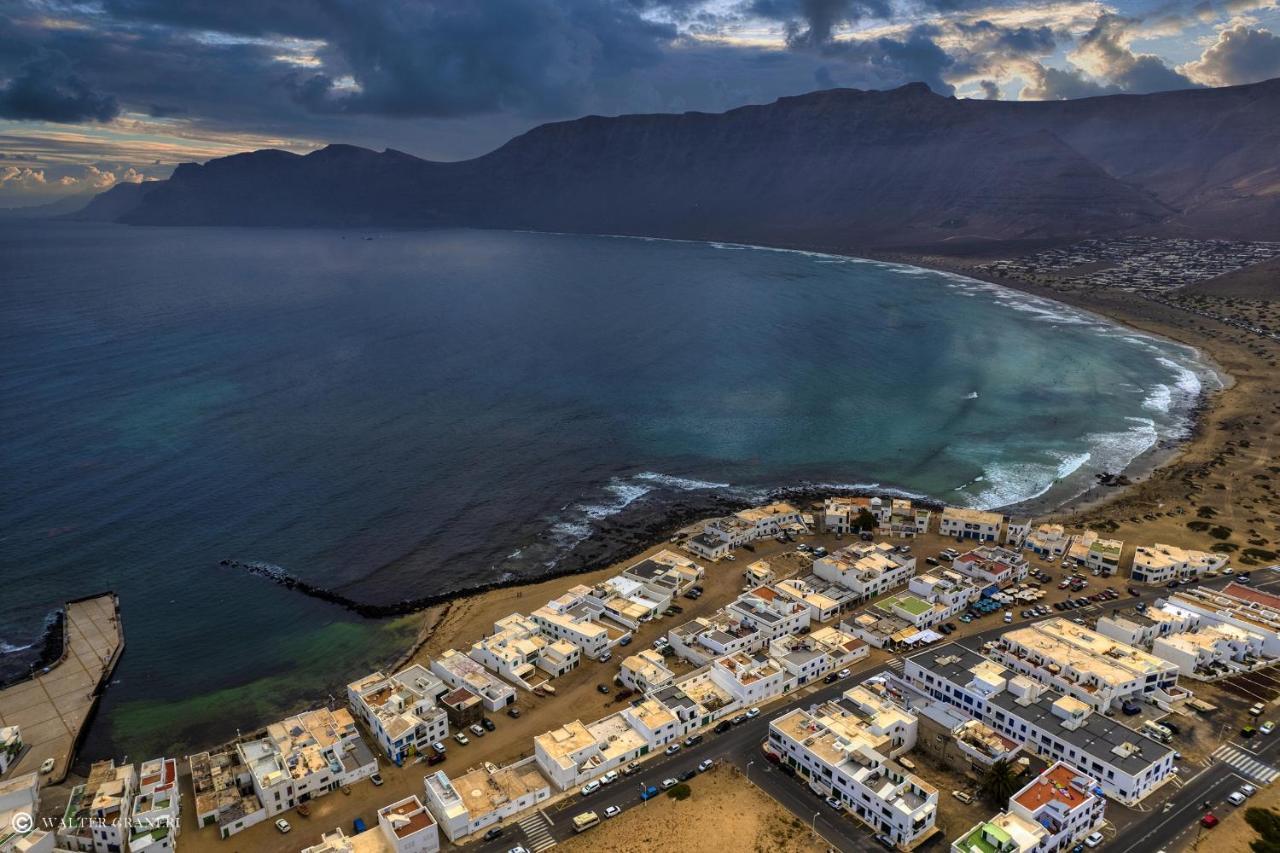 Casa Hespi-View To Famara Beach エクステリア 写真